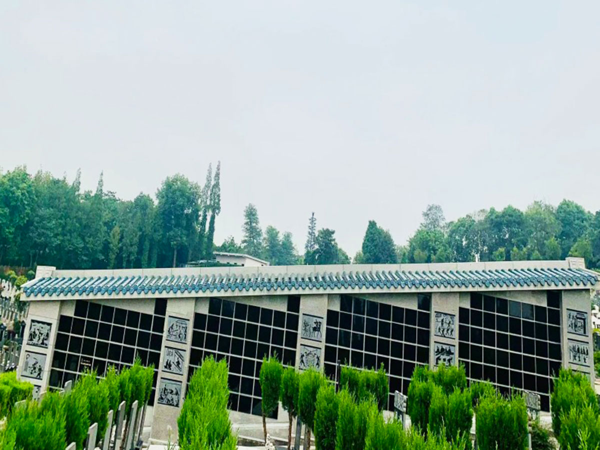凤凰陵园实景