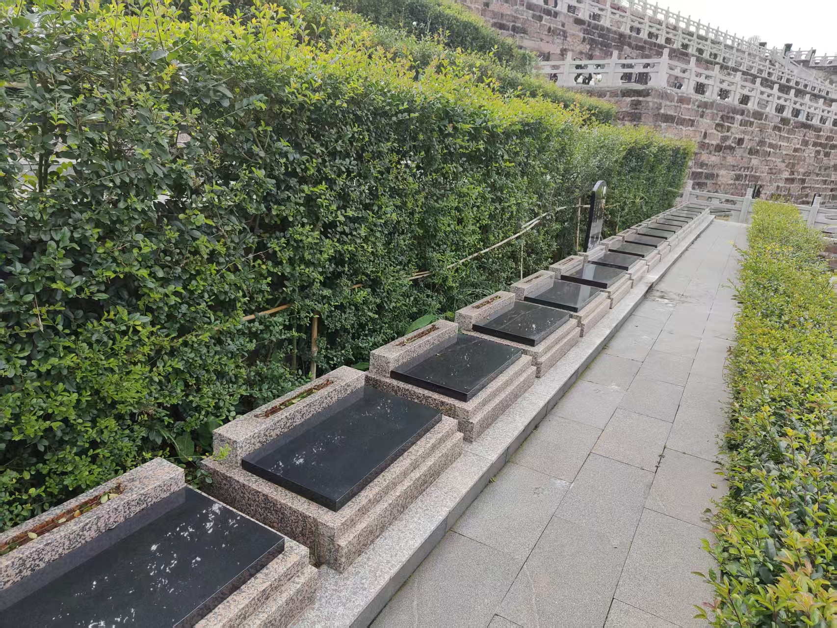 卧龙寺公墓墓型样式4